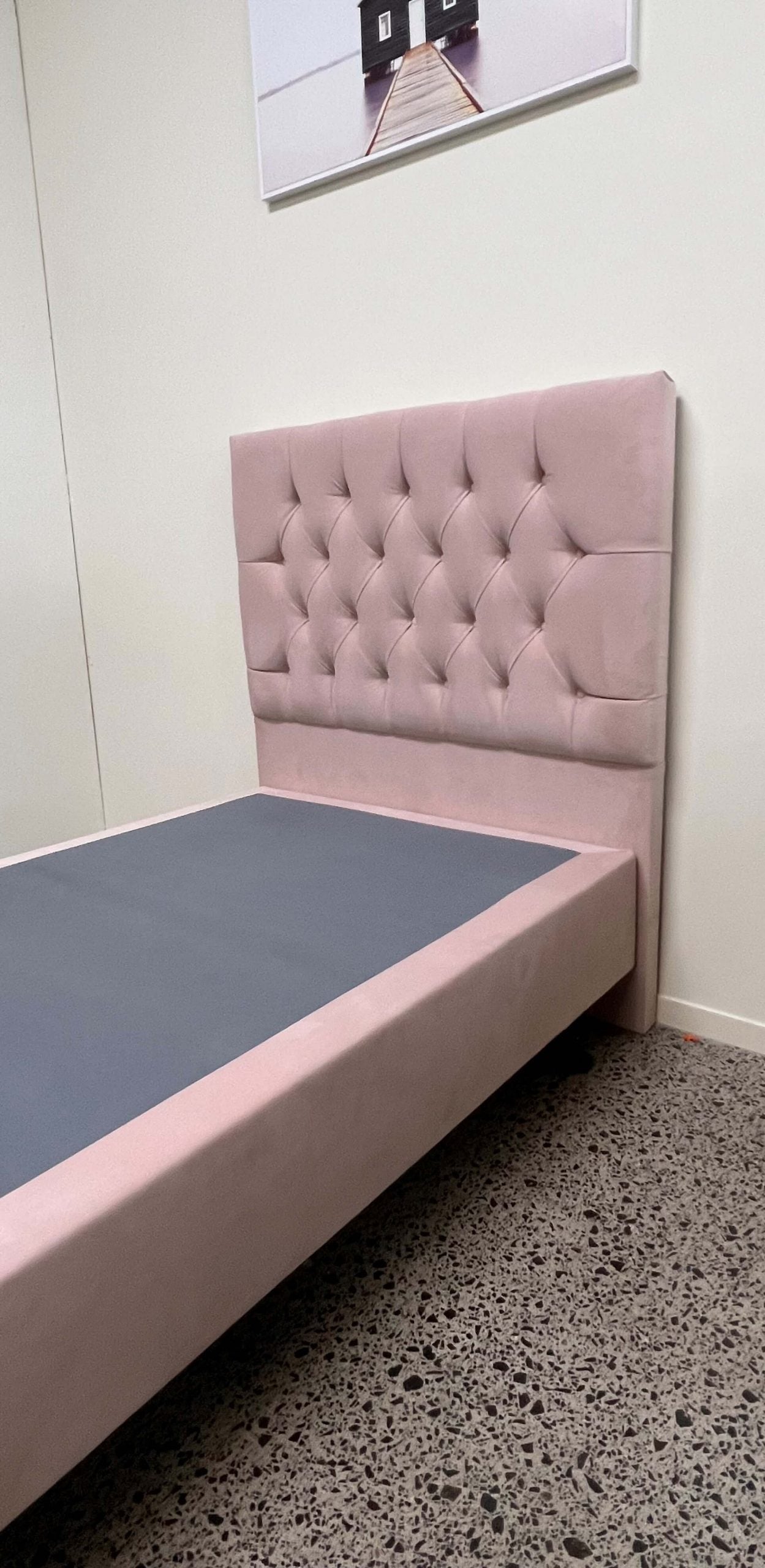 Chesterfield Bedframe - Queen